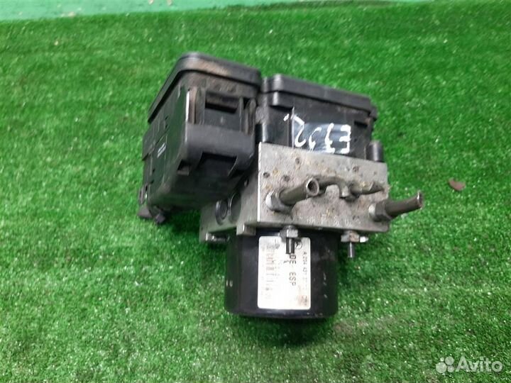 Насос ABS Mercedes Benz C-Class W204 2008