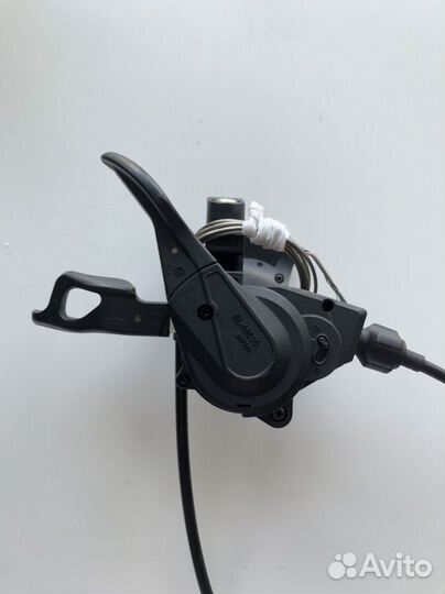 Манетка 2-3 скорости и переключатель shimano Deore