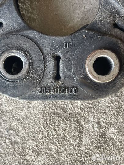 Эластичная муфта mercedes w213 E300