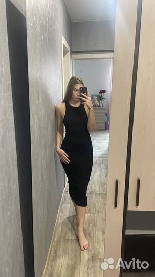 Платье черное