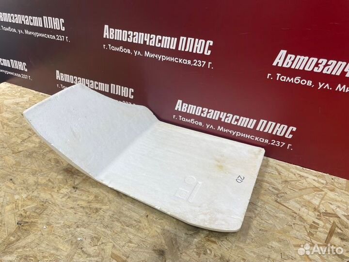 Шумоизоляция пола передняя правая Renault Logan