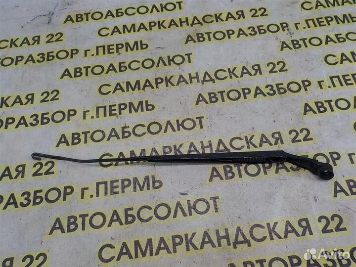 Поводок стеклоочистителя передний левый Hyundai G