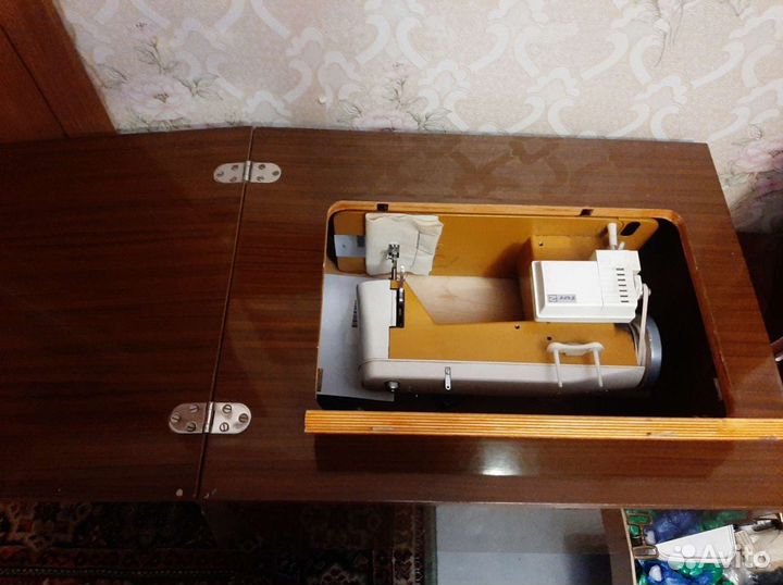 Швейная машинка Radom