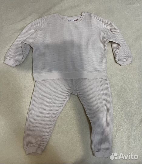 Костюм Zara размер 110