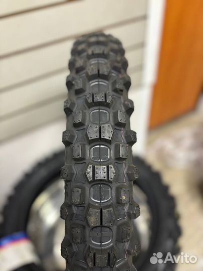 Metzeler MC360 MID hard 80/100 21 51M TT Front MST