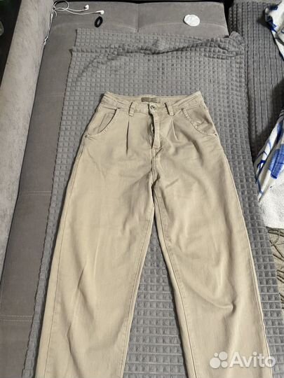 Джинсы зауженные