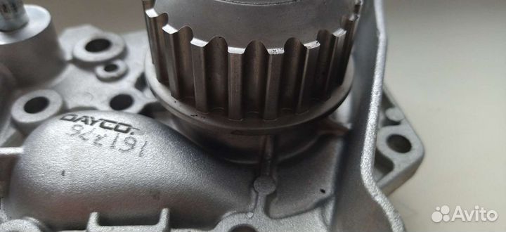 Водяная помпа Renault (Рено)