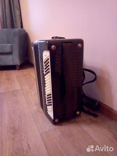 Баян кировский Мелодия с двумя регистрами