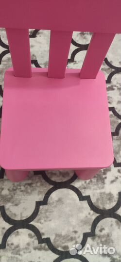 Детский стол и стул IKEA