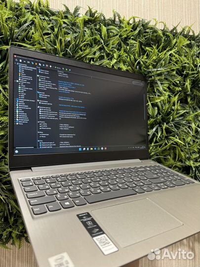 Lenovo ideaPad 3 Core i3