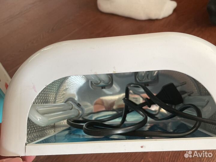 Уф лампа для ногтей