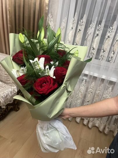 Живые цветы букеты розы