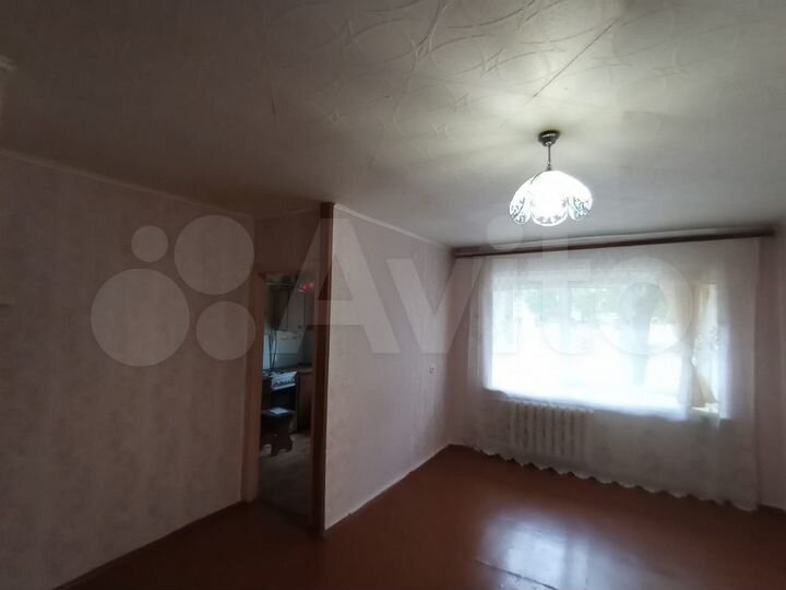2-к. квартира, 45 м², 1/5 эт.