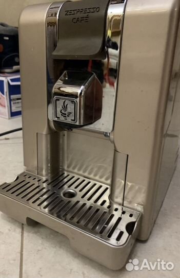 Кофемашина Zepter капсульная