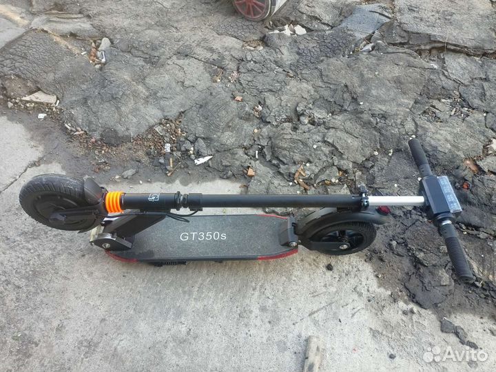 Самокат 120 кг kugo GT350S