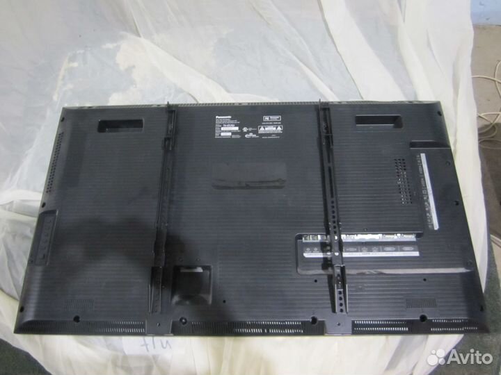 Профессиональная LCD панель Panasonic TH-47LF6U