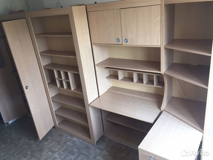 Мебель стенка с секретом