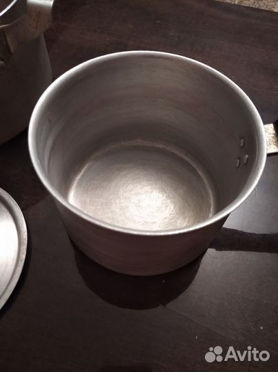 Кастрюли, сковорода с крышкой, ковшик винтаж ретро