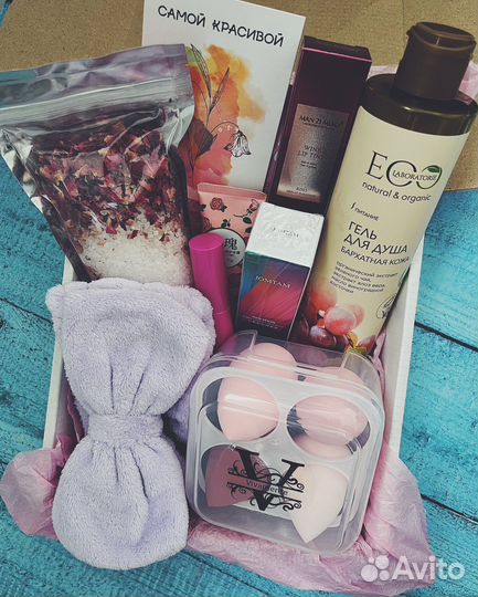 Наборы косметики бьюти бокс