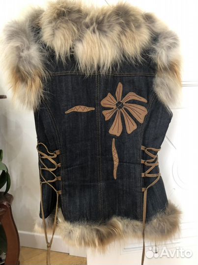 Жилет джинсовый женский с натуральным мехом