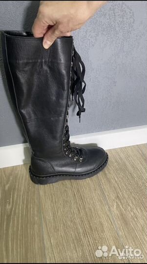 Женские кожанные сапоги с мехом