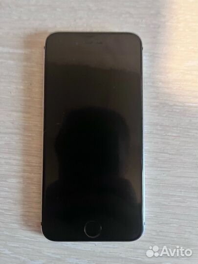 iPhone SE (2020), 64 ГБ