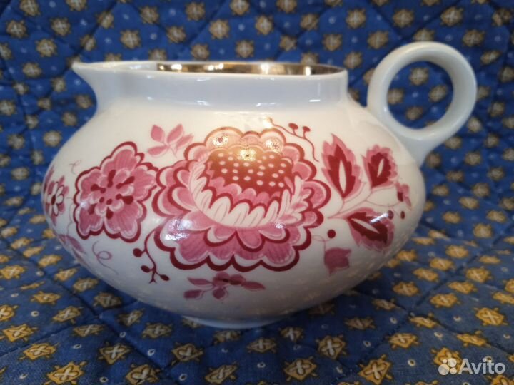 Молочник, селедочница