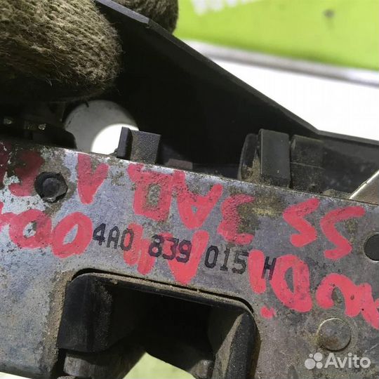 Замок двери задней левой Ауди А4 Б5