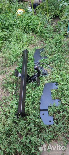 Фаркоп Лидер Плюс для Рено Сандеро-1