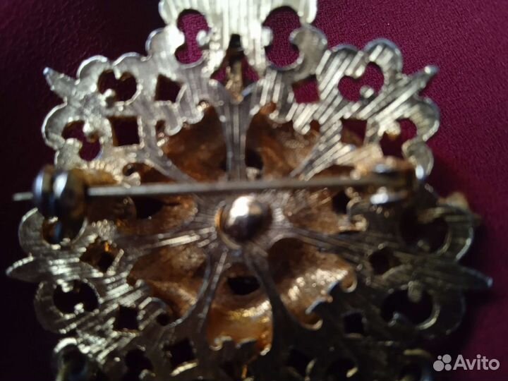 Винтажная брошь Чехословакия