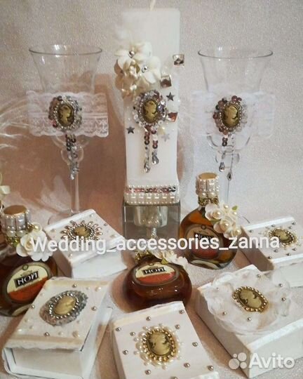 Бокалы и свечи