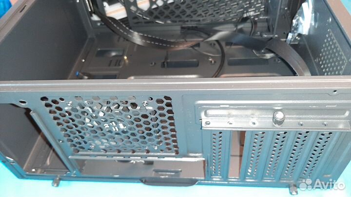 Компьютерные комплектующие