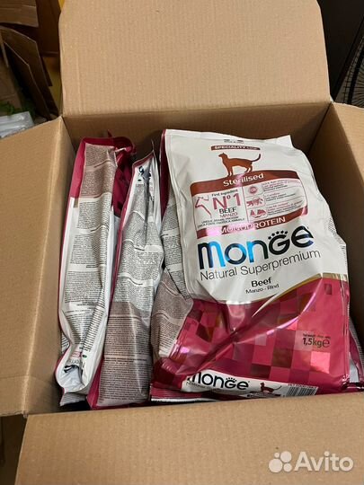 Корм Monge для стерилизованных кошек