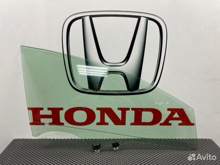 Стекло двери переднее правое Honda Civic FD(4Д)