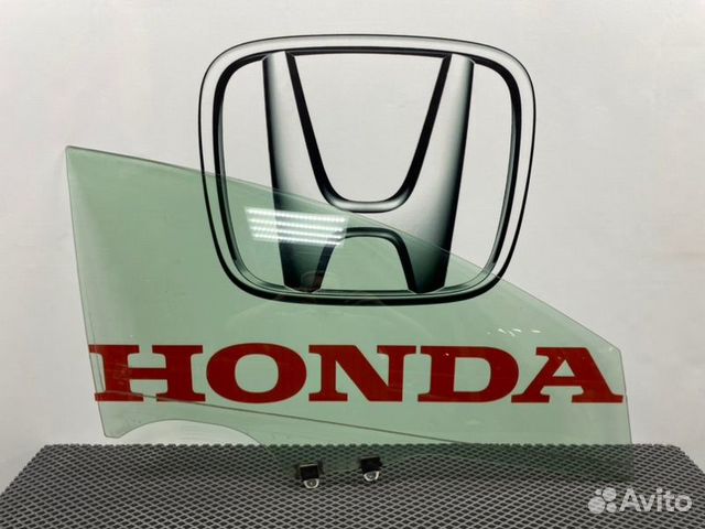 Стекло двери переднее правое Honda Civic FD(4Д)