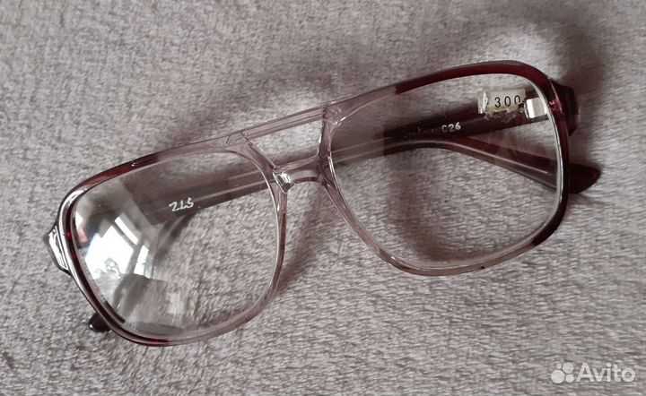 Новые мужские очки, + 3, требуется примерка