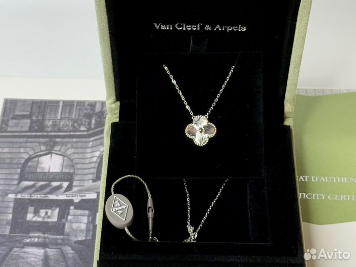 Колье Van Cleef Vintage Alhambra белое золото