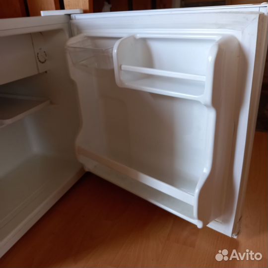 Холодильник бу маленький