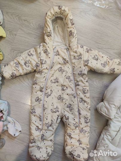 Пакет вещей и игрушки для девочки до года