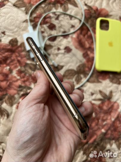 iPhone 11 Pro, 64 ГБ