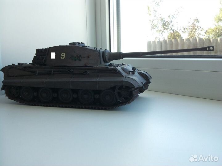 Модель танка Т6 King Tiger масштаб 1-35
