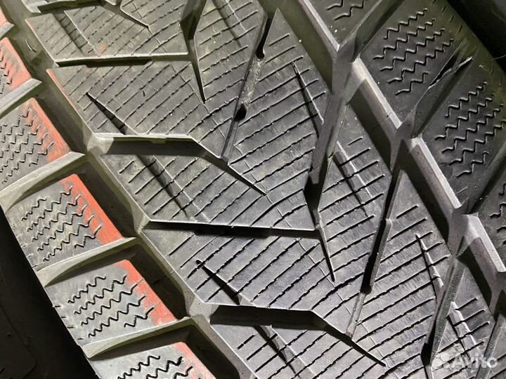 Vredestein Wintrac Xtreme S 225/55 R18