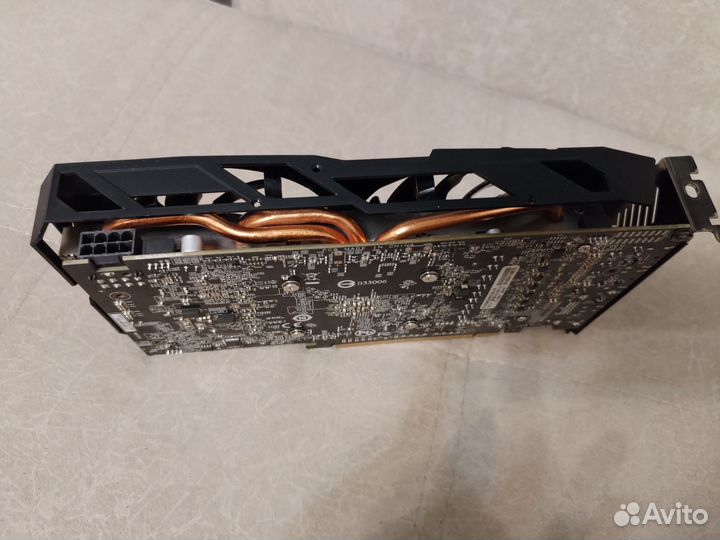 Видеокарта rx580 8Gb gigabyte