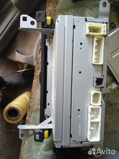 Магнитола Toyota Rav4