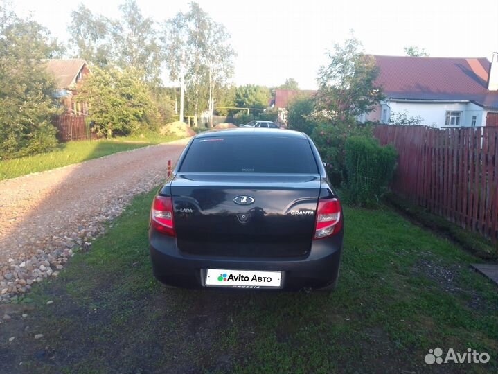 LADA Granta 1.6 МТ, 2017, 122 000 км