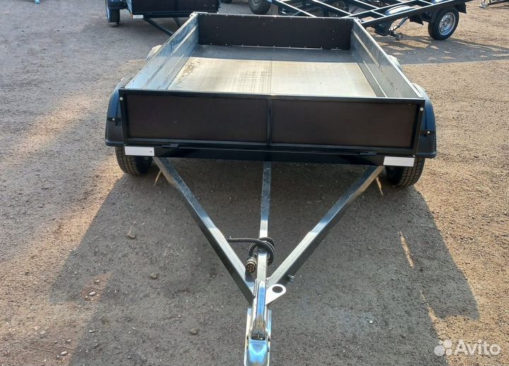 Автоприцеп для легкового автомобиля