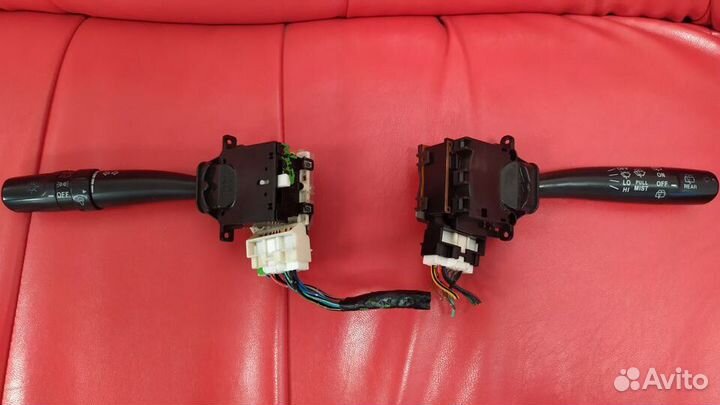 Переключатель подрулевой subaru legacy B12