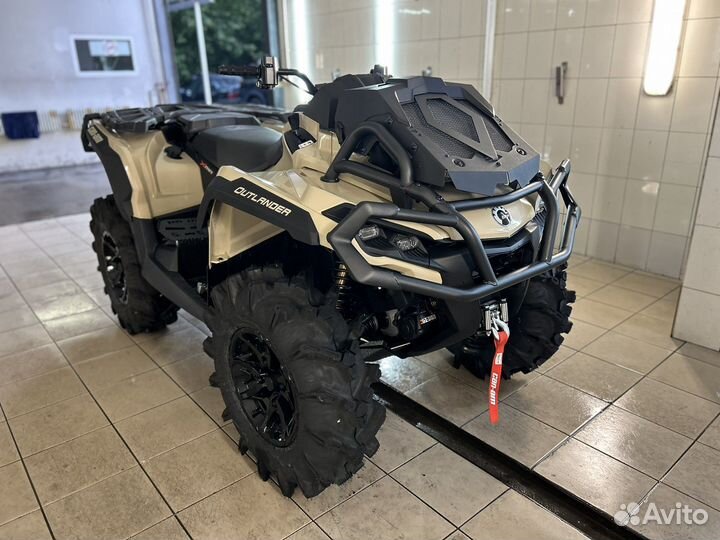 —BRP Outlander 1000R XMR 2023