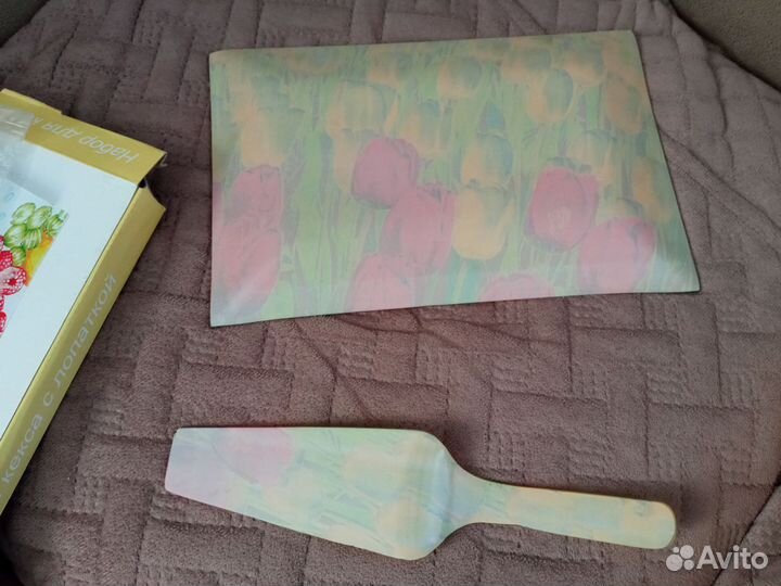 Поднос для торта /кекса с лопаткой