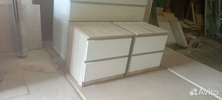 Тумба прикроватная